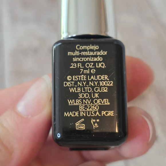 Estée Lauder Advanced Night Repair Serum 7ml each - Picture 2 of 2